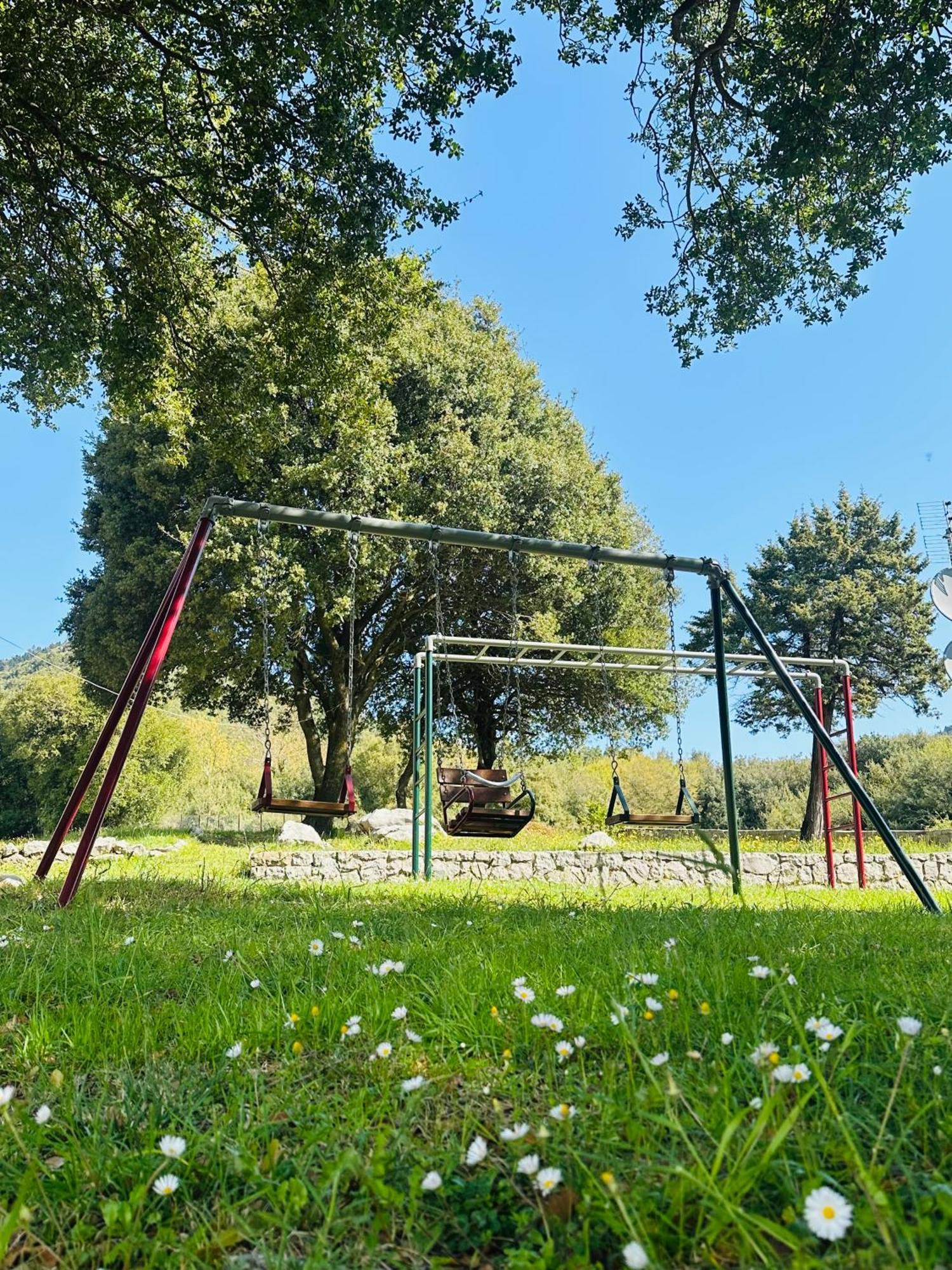 Panthoron Tzoumerka Vourgareli Buitenkant foto